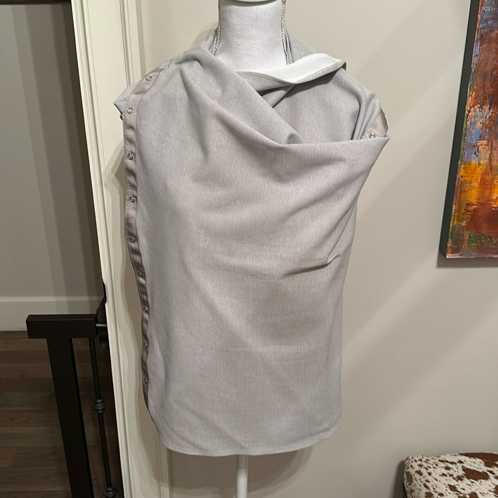 Lululemon Athletica Women's One Size Fits All Vinyasa Scarf.